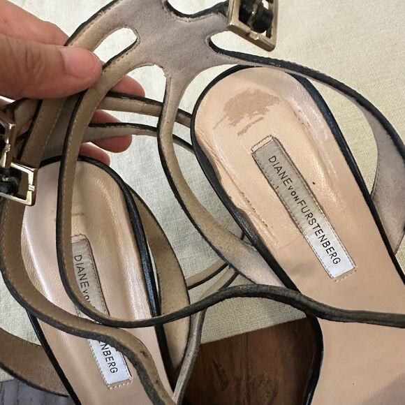 DIANE VON FURSTENBERG Vera Simple Strap Leather Heels Black Calf Leather - Picture 8 of 11